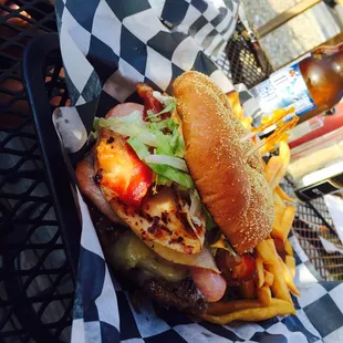 Jimmy, this burger belongs in Hollywood.