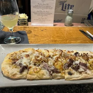 Steak flatbread