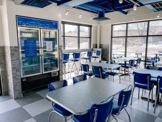 Zesto Ice Cream & Grill