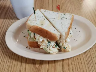 North 11 Diner