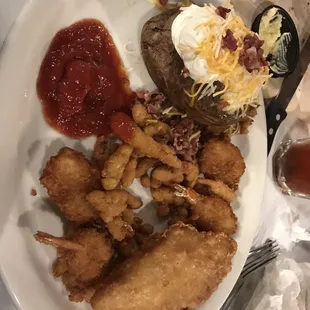 chicken wings and fried chicken, food