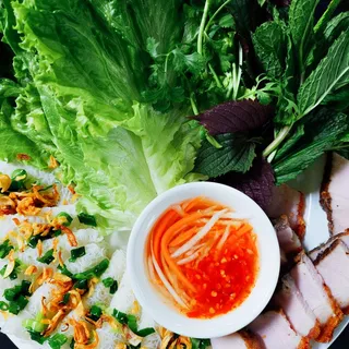 Banh Hoi Heo Quay