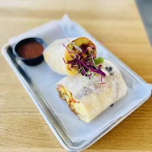 Lokal Sandwich + Burger Bar