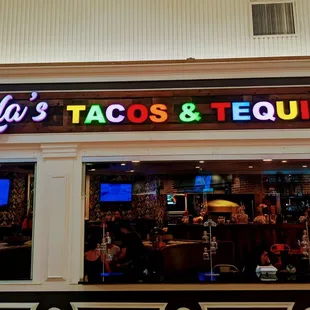 Lola's Tacos and Tequila