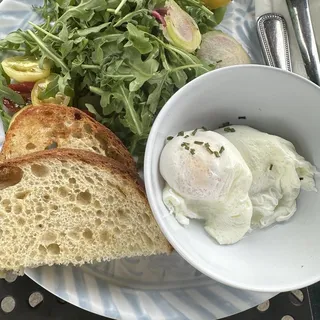 Poached Eggs on Toast greens