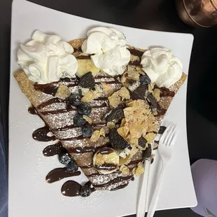 Classic crepe w/ blueberries, bananas, crushed Oreos, and Frosted Flakes