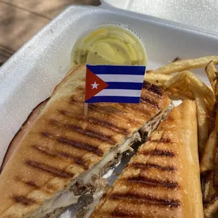#3. Cuban Sandwich (Sandwich Cubano)