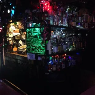 Great dive bar!