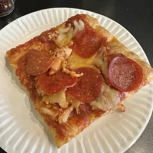 Pepperoni slice