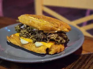 Bodega Kitchen & Cocktails