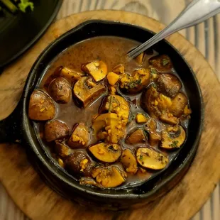 Garlic mushrooms