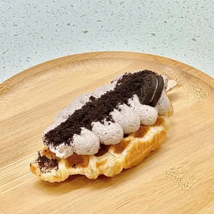 Cookies and cream loli waffle