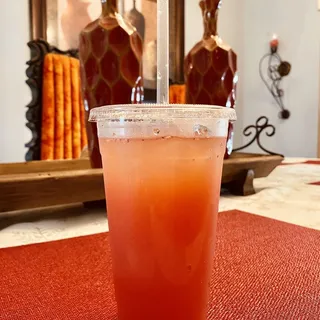 MEDIUM AGUA DE FRESA