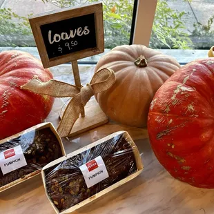 Food and Gourds