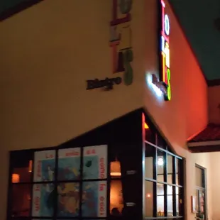 Lolita&apos;s Bistro