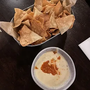 Chips and queso