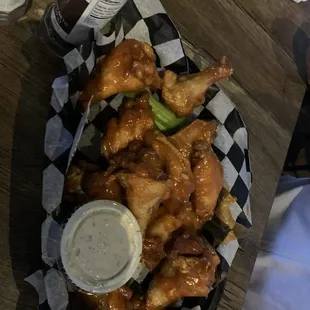 Regular cooked garbage wings