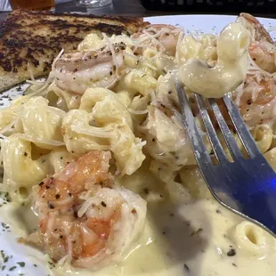 Excellent nosh!!! Fantastic service!!! This dish is delish!!! They always have amazing wings too!!! Please stop by and give them a try!