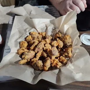 bbq wings, fried chicken, poultry, fried chicken wings, chicken wings, chicken, chicken wings and fried chicken, food, bbq chicken