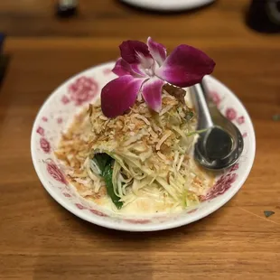 Yak mamuang boran - green mango salad