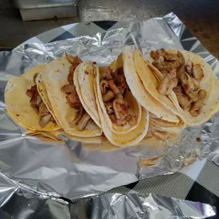 a plate of tacos