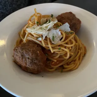 Spaghettini &amp; Meatballs