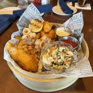 Fisherman&apos;s Basket