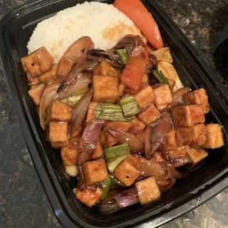 TOFU SALTADO