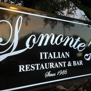 Lomonte&apos;s Italian Restaurant &amp; Bar Best Italian Restaurant in the Bayou City!