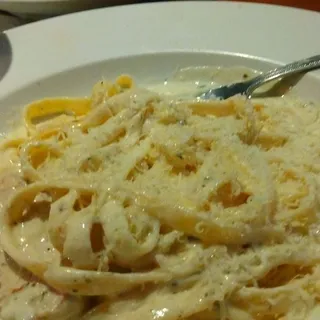 Fettuccine Alfredo