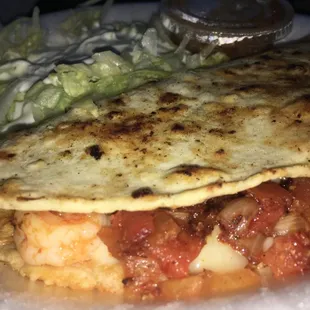 Quesadilla de Camaron (tortilla hecha a mano)