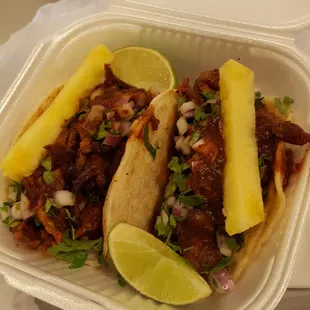 Tacos al pastor