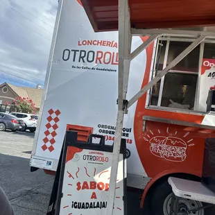 New truck! Same incredible food!