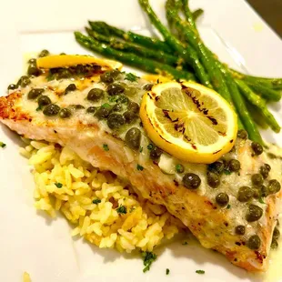 Cooked better than most 5 star restaurants.