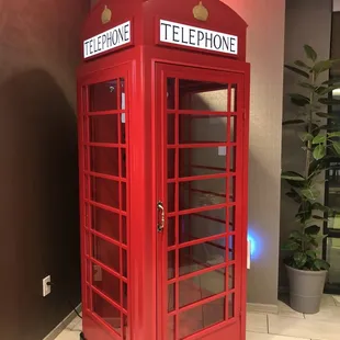 Red english call box