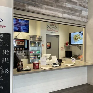 Outside (TikTok: @justandyvu)