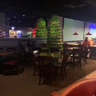 Christmas tree! Cheap happy hour wells 2.75 and tap beers!!