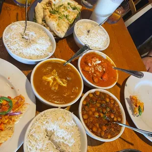 Butter Chicken, Garlic Naan, Lassi, Chana masala, Chicken Tikka Masala