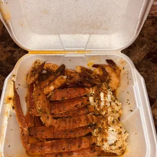 Garlic Crab &amp; Shrimp Tray