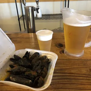mussels and a beer