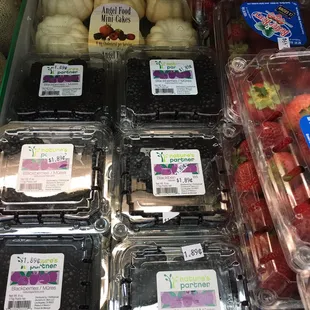 One never knows what new treat has been put on the shelf. Blackberries, only $1.89 a box.