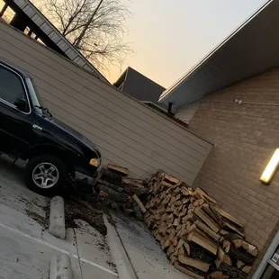 The smoker &amp; wood fuel!