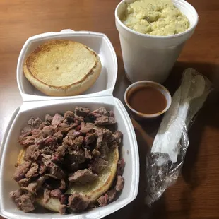 They sent plastic wear and sauce on the side as requested !!!