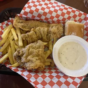 Steak fingers and fries. Excellent gravy