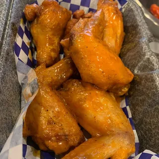 6 Jumbo Wings