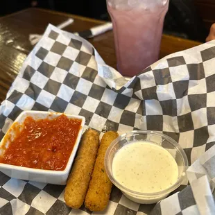 Cheese sticks were delicious!