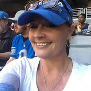 Jenni M.