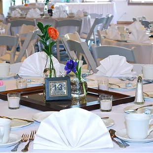 Simple and elegant wedding setup at Lone Tree Golf Course and Hotel.