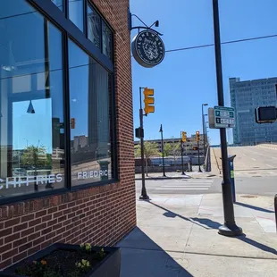 Located on corner, next door to Que Gusto