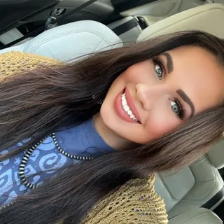 Lauren E.
